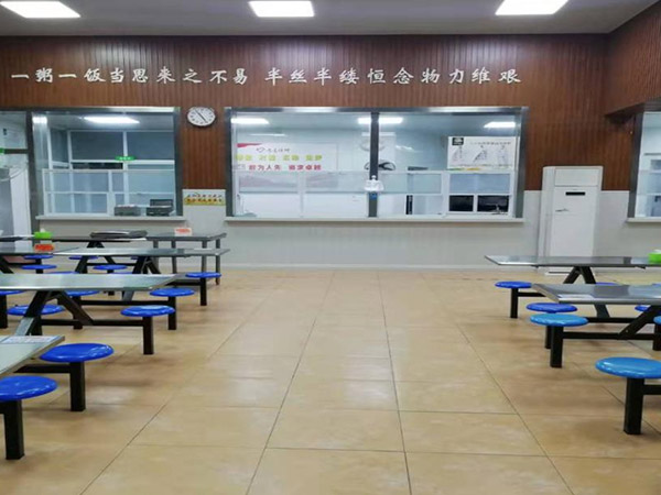武漢市第二十六中學(xué)學(xué)生食堂